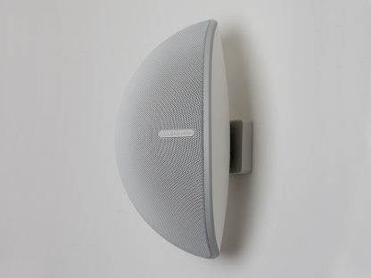 Enceinte MONITOR AUDIO VECTA V240 haut parleur satellite étanche salle de bain piscine humide résistant humidité projection eau