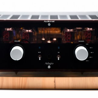 Ampli à tubes AUDIOMAT ADAGIO amplificateur stéréo à lampes classe A KT88 2x40w watts sorties bicablage 4 et 8 ohms telecommande